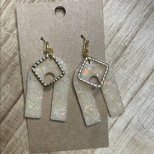 Elegant Gold and Cream Dangle Earrings